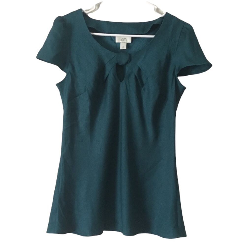 Ann Taylor Loft blouse cute keyhole blouse shirt medium